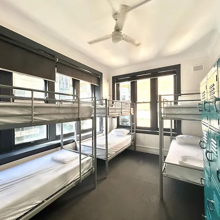 The Downing Hostel-3